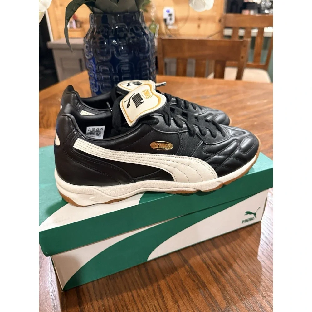 Puma King Indoor Black White Men's 9.5 NWB